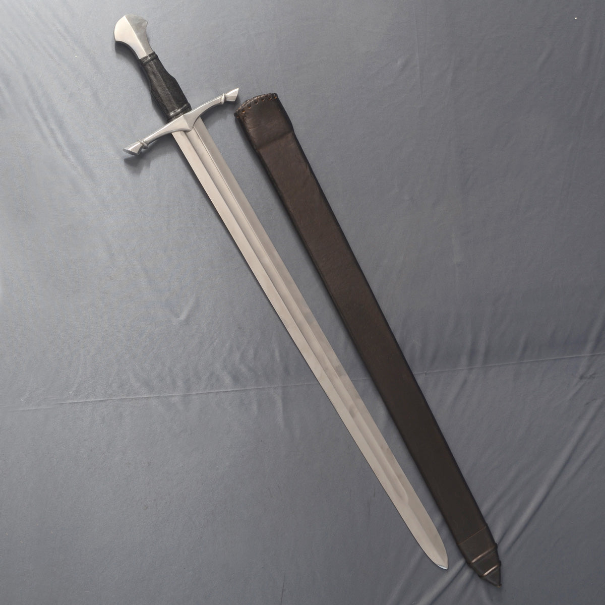 15th Century Arming Sword – European Cross Sword - Deepeeka